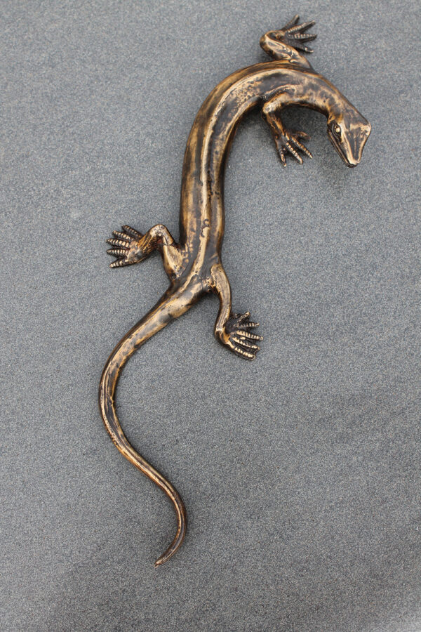 Salamander Bronzefiguren