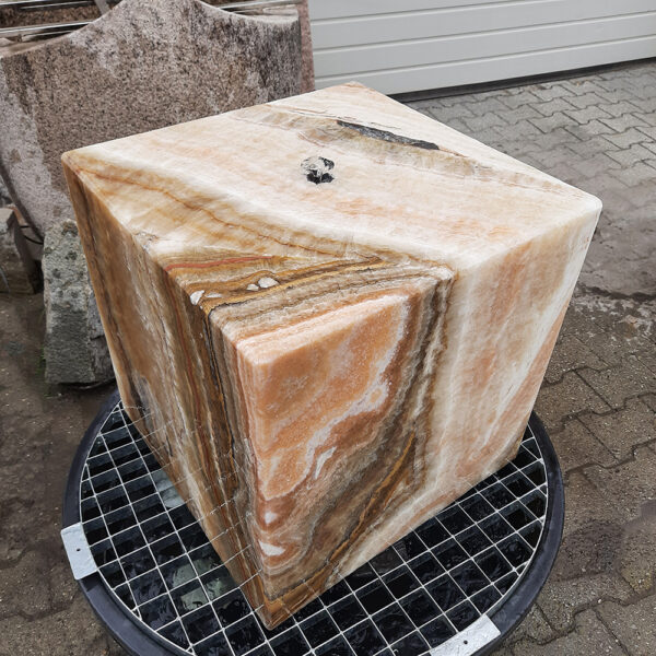 Quellsteinwürfel Onyx Quellstein