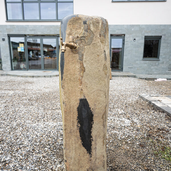 Basalt Brunnensäulen